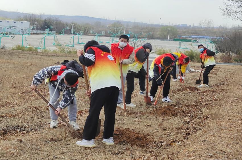 机电工程学院学生党支部开展植树节专题活动