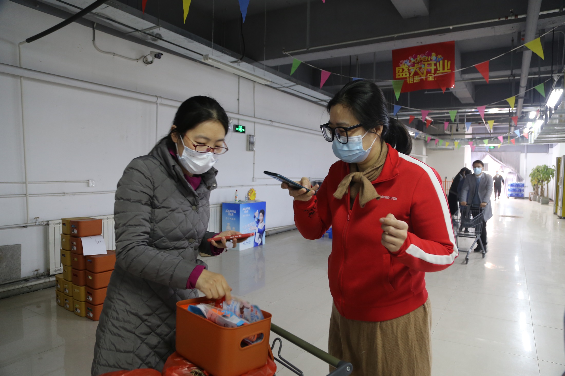 我校举行丰富多彩的活动庆祝“三八”国际劳动妇女节